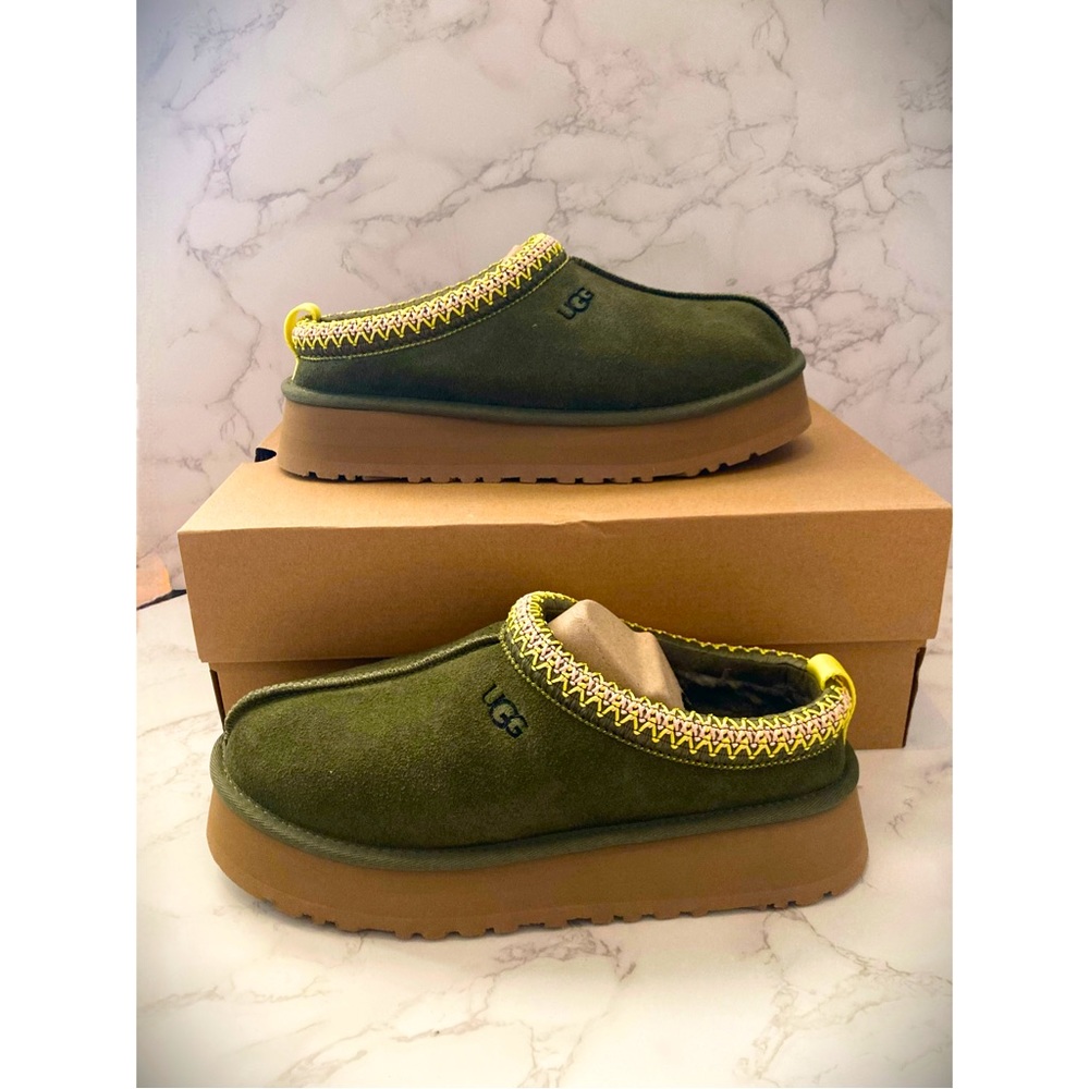 RARE UGG Tazz Slipper (Burnt Olive Sz.9)